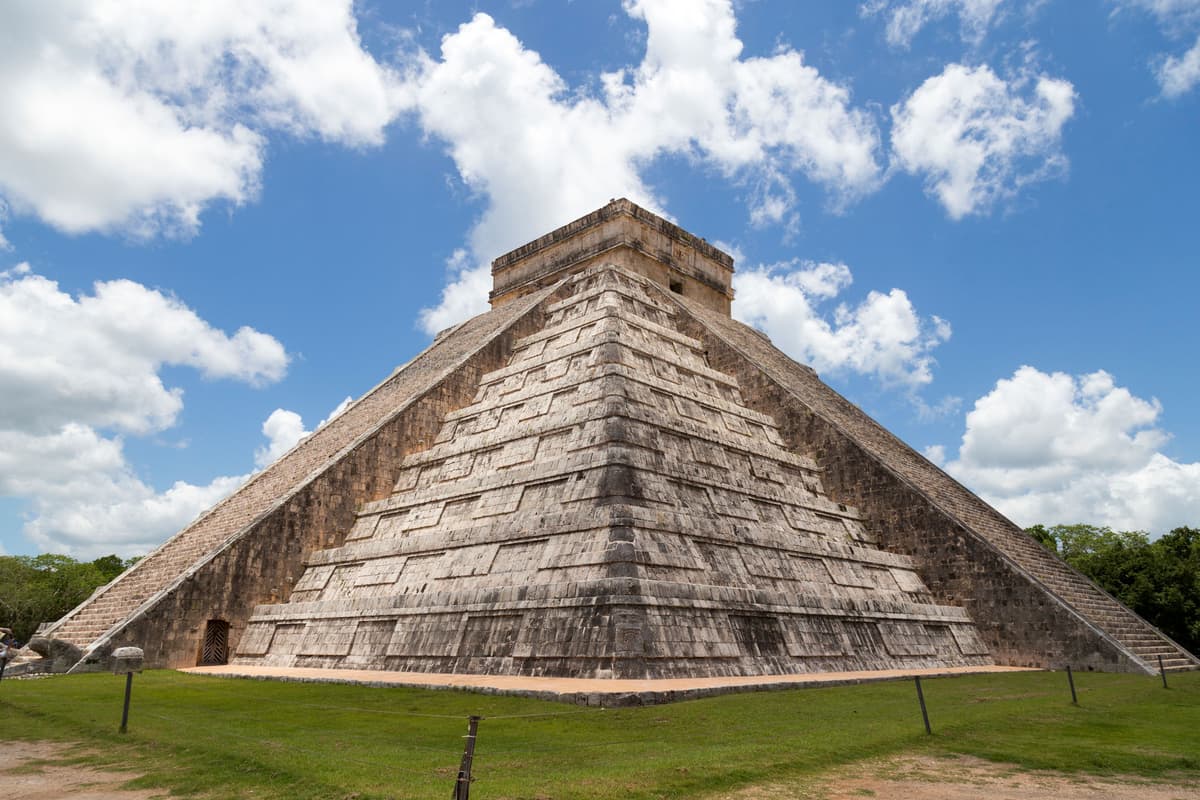 From the Sunshine State to Mundo Maya