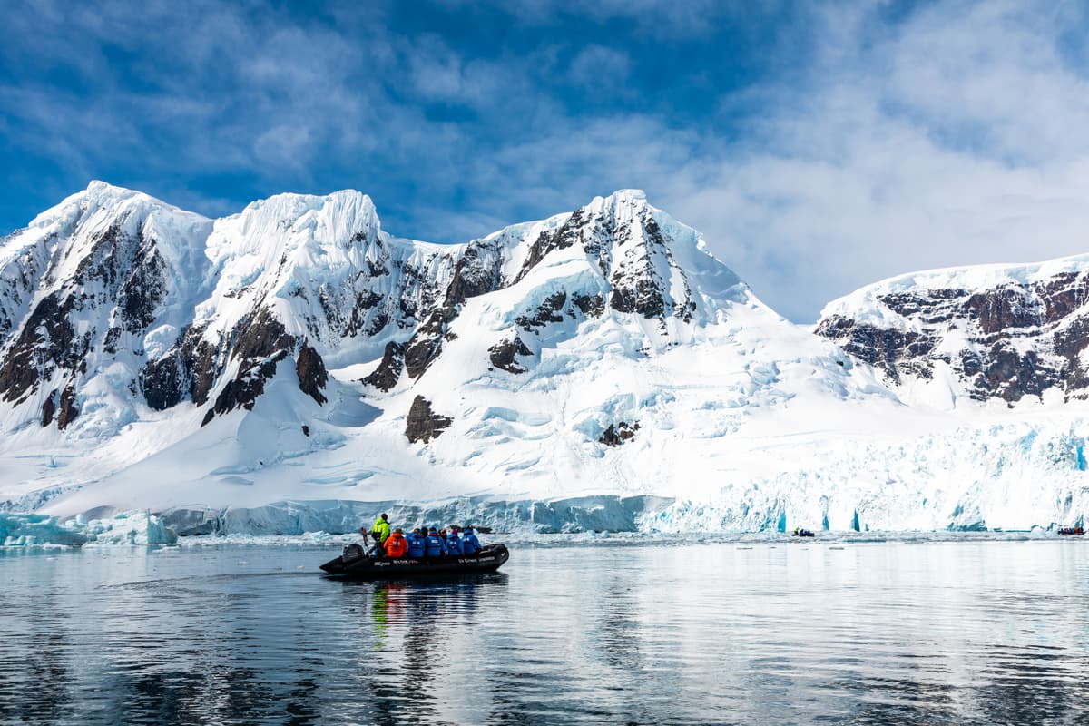 Expedition Antarctica: Antarctic Circle