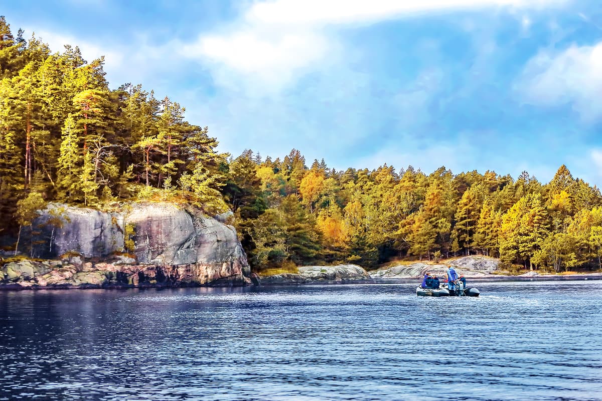 Baltic Sea with Kotka archipelago: Hanseatic cities and the magic of the skerry landscape in autumn