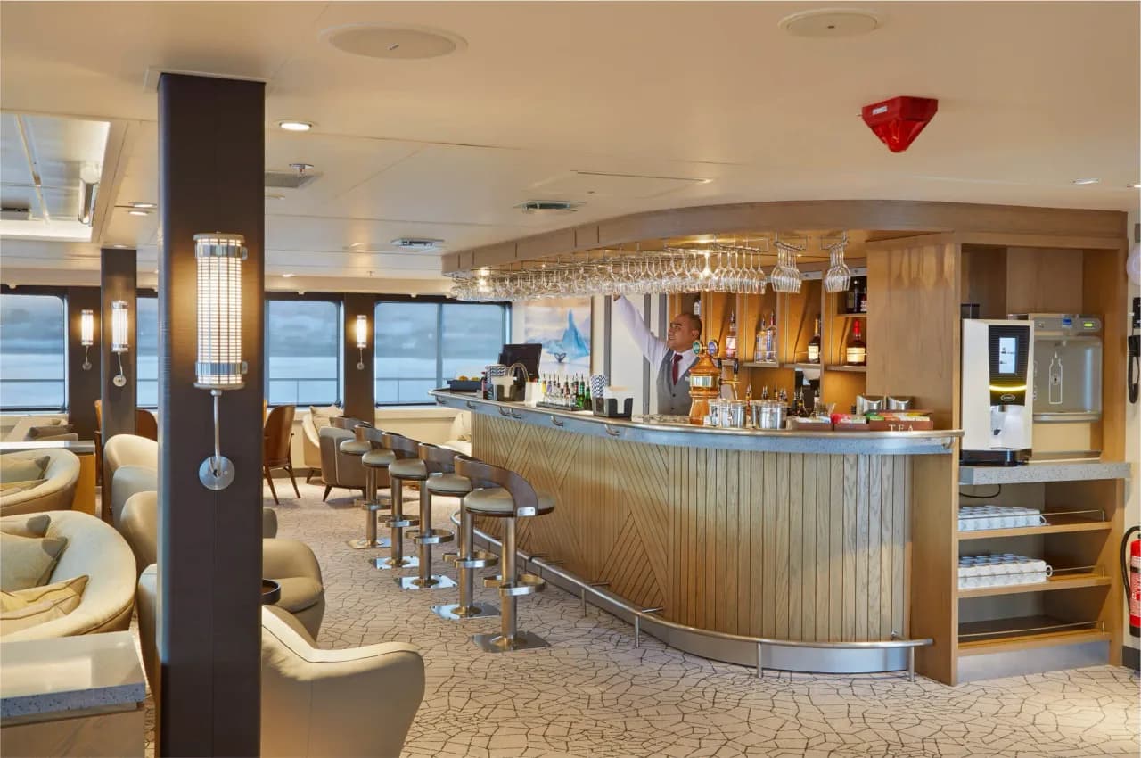 Antarctica Lounge & Bar