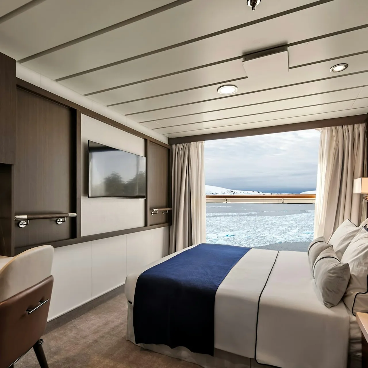 Aurora Stateroom Superior