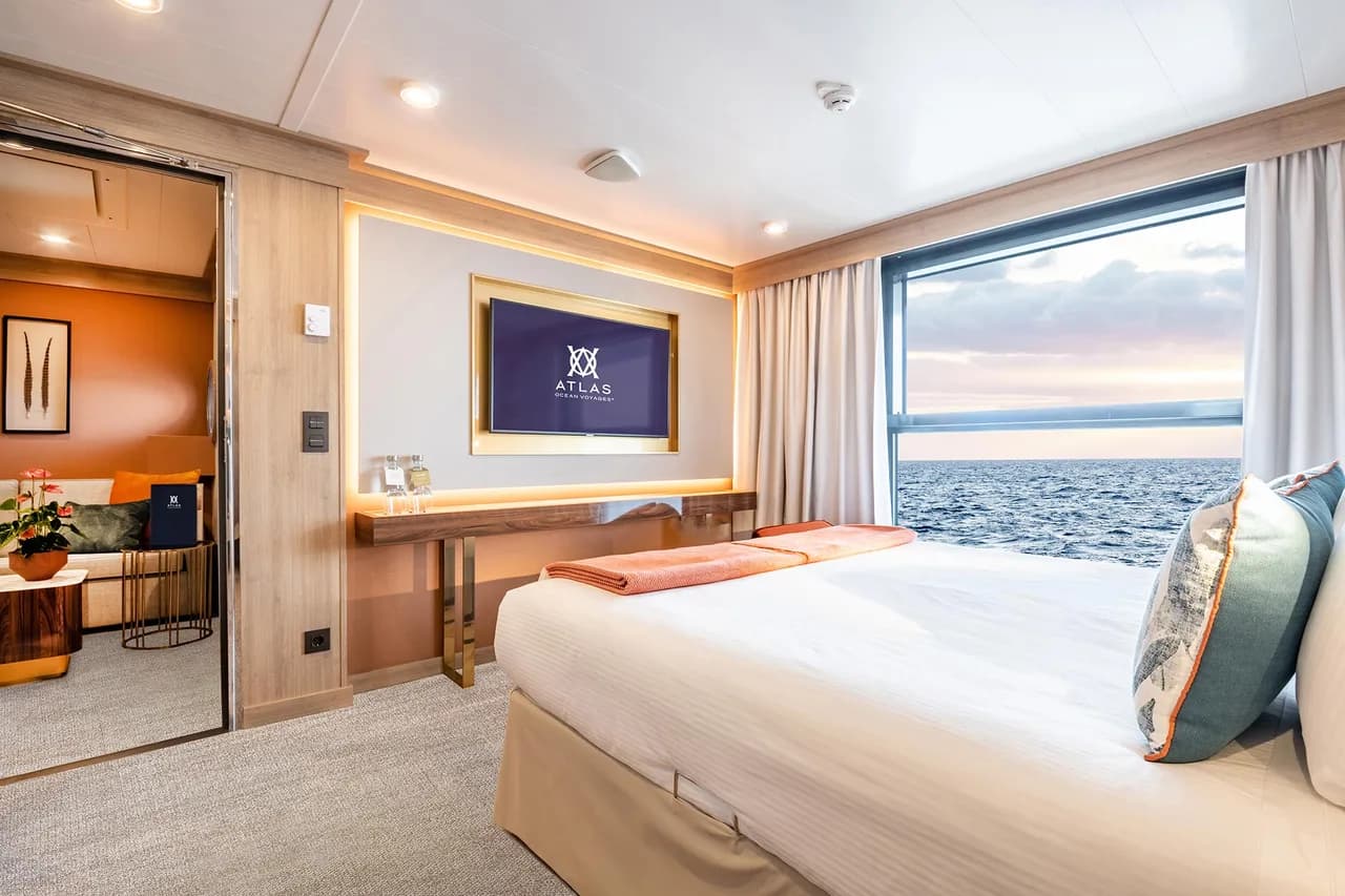 Deluxe Horizon Suite