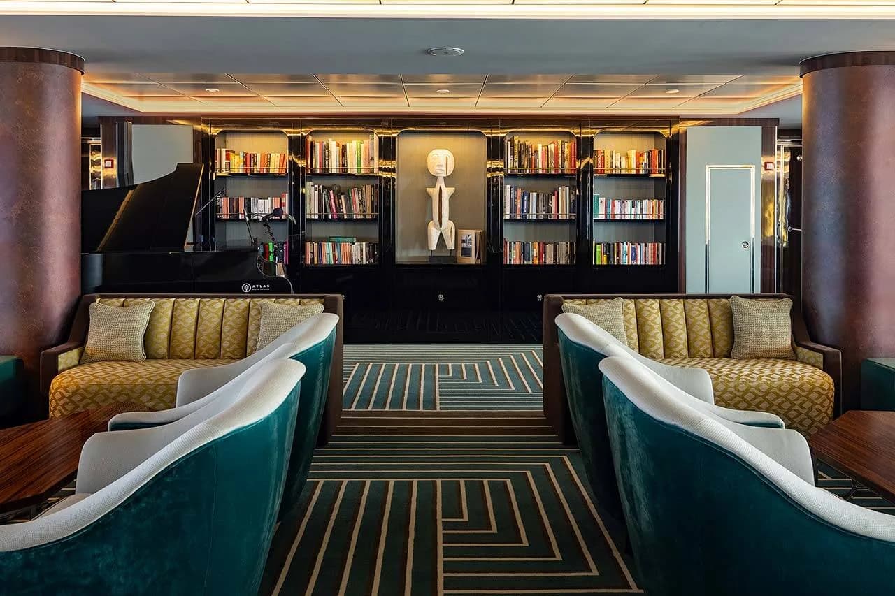 Atlas Lounge