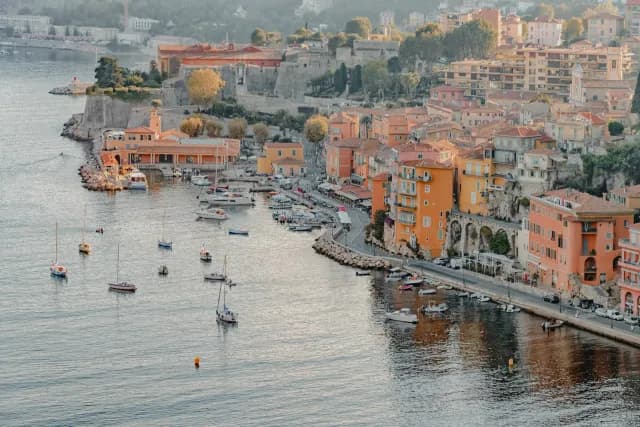 An Extended Journey of Lively Medinas, Baroque Beauty & Roman Legends