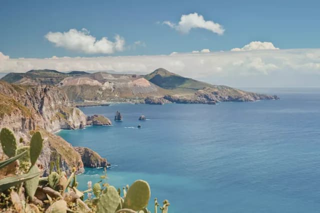 An Extended Journey of Verdant Islands, Sandy Shores & Coastal Culture