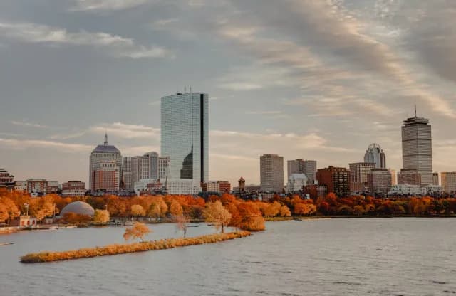 A Grand Journey through Epic Landscapes, Dramatic Waterways & Storied Cities