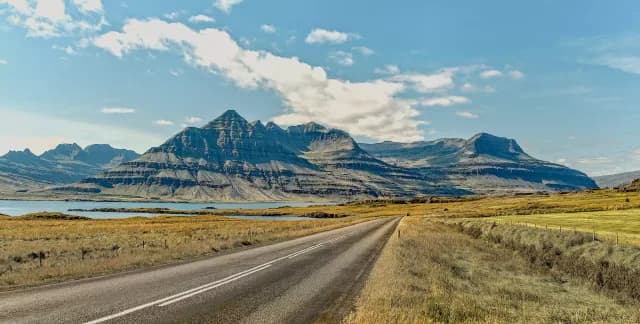 An Extended Journey through Highland Adventures, Volcanic Landscapes & Untamed Fjords