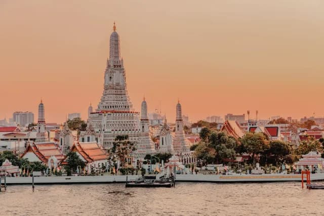 A Journey of Tropical Shores & Historic Treasures