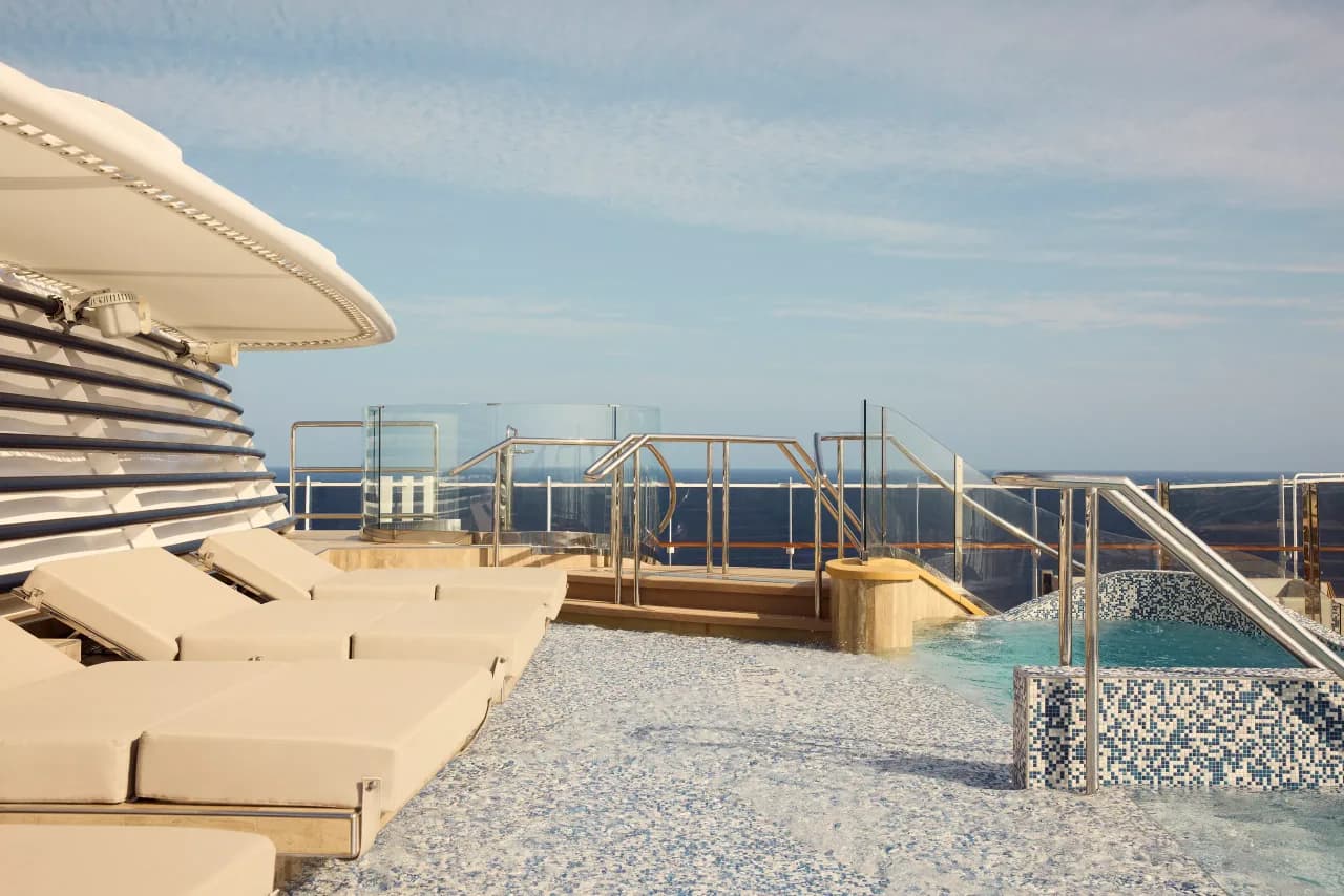 Helios Pool & Bar