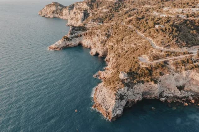 A Journey of Antique Treasures to Sumptuous Catalonia
