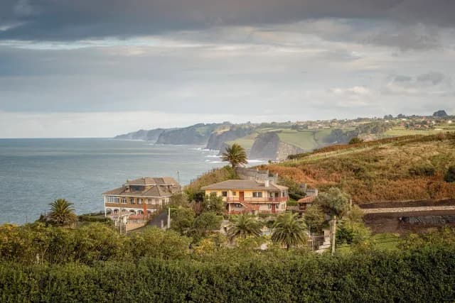 An Extended Journey through Storied Coasts & Timeless Cultural Treasures