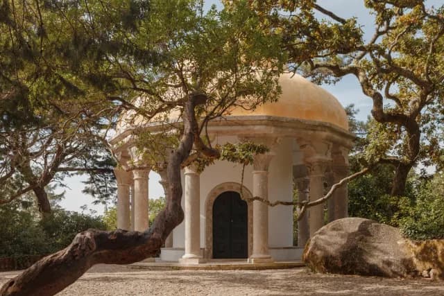 A Journey from Lisbon’s Light to Andalusia and Morocco’s Cultural Crossroads