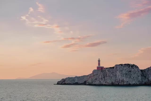 An Extended Journey of Historic Discovery & Bewitching Scenery