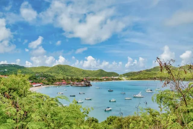 An Extended Journey of Caribbean Celebrations and Island Horizons