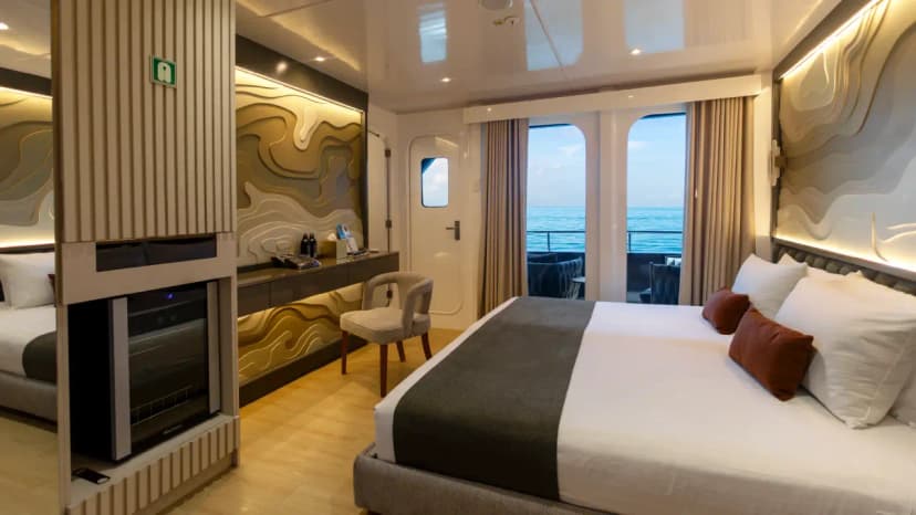 Matrimonial or Twin Cabin