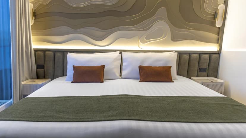 Matrimonial or Twin Cabin