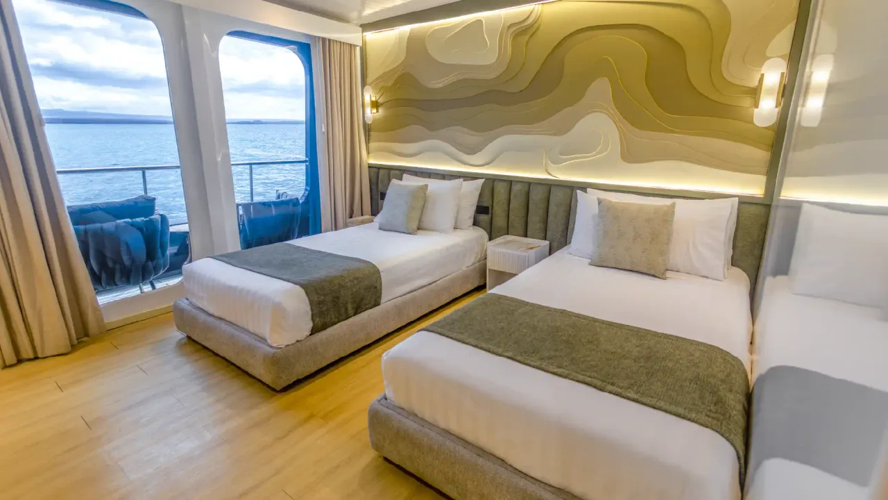 Twin Cabin