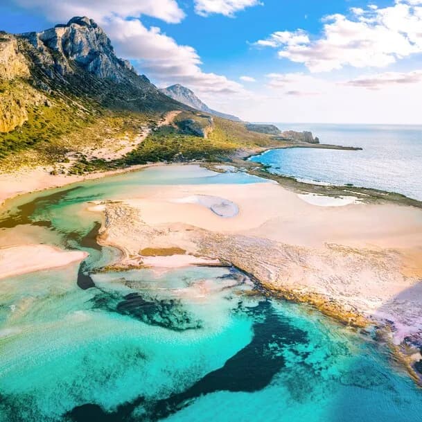 Greek style meets the flair of the Adriatic