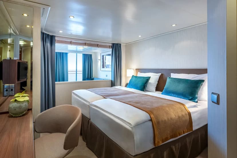 Penthouse Deluxe Suite