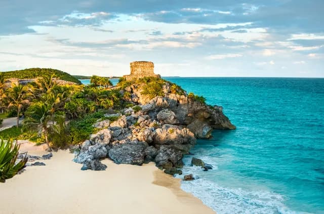 From the Sunshine State to Mundo Maya