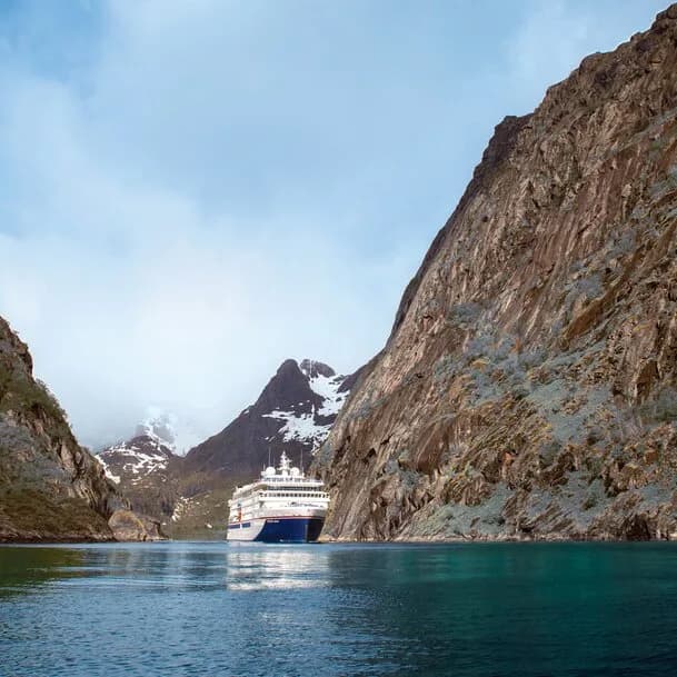 Norway’s Fjord World with Lofoten and Vesteralen islands: under the spell of the wild Norwegian Sea islands