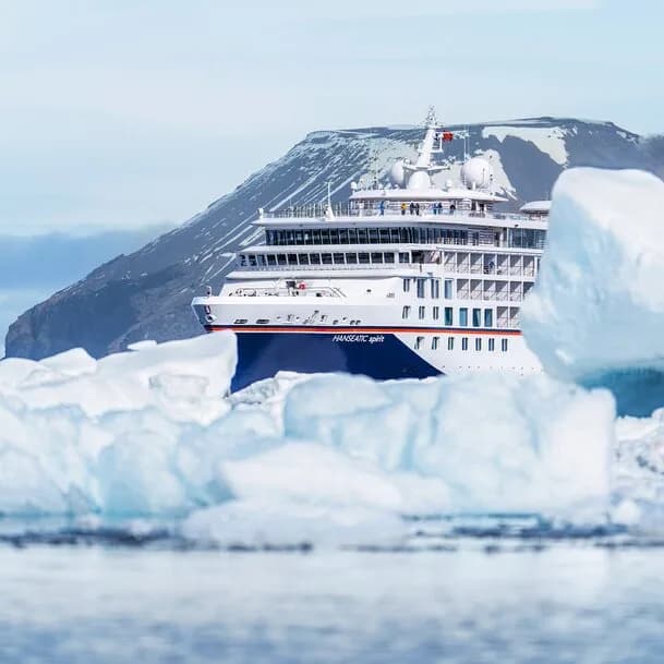 Expedition Antarctica: Antarctic Circle