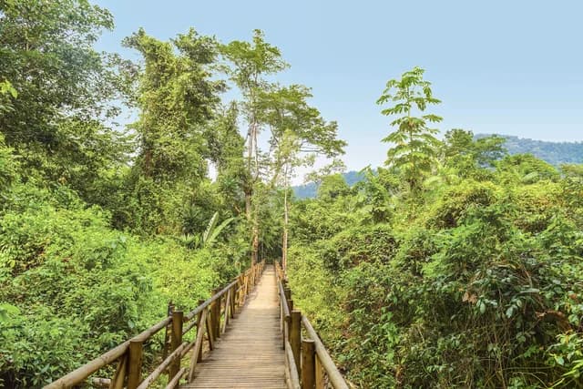 Expedition South and Central America with Panama Canal: An endless kaleidoscope of creation