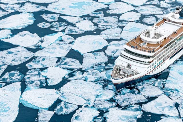 Expedition Norway and north-west Svalbard: Arctic adventure as far as the ice edge
