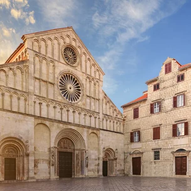 Dalmatia's charm and the magic of the Greek islands