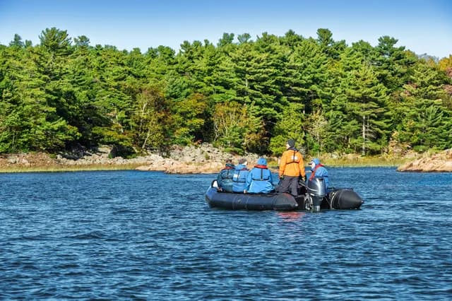 Great Lakes: deep blue in the endless expanse