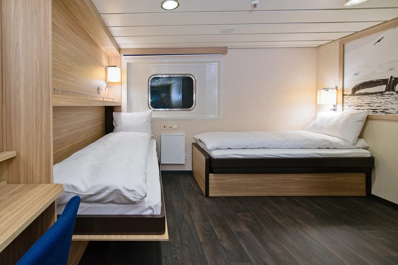 Accessible twin on lower deck with window