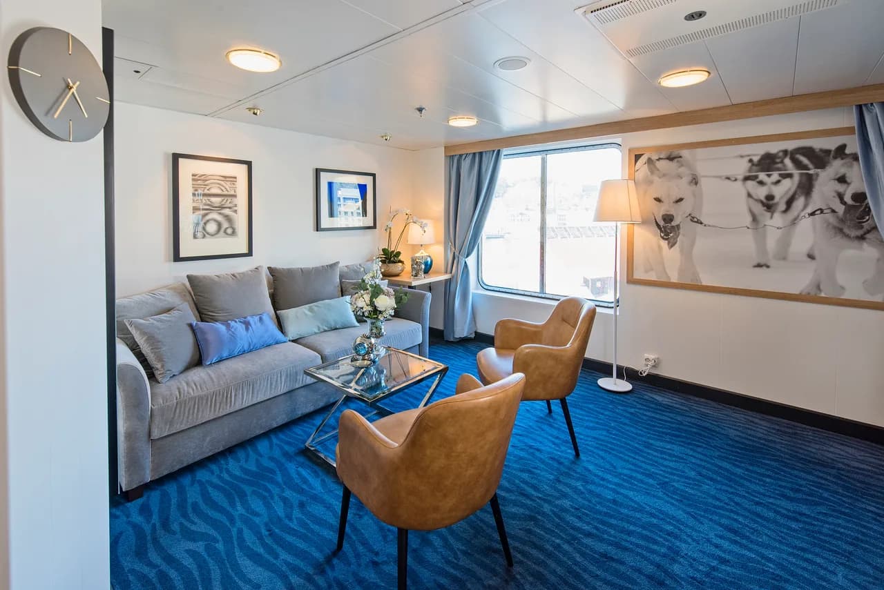 Two-bed suite on upper deck