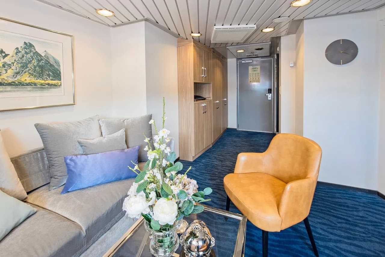Two-bed mini suite on upper deck