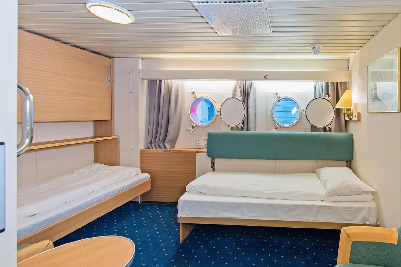Wheelchair accessible cabin for up to 3 travellers