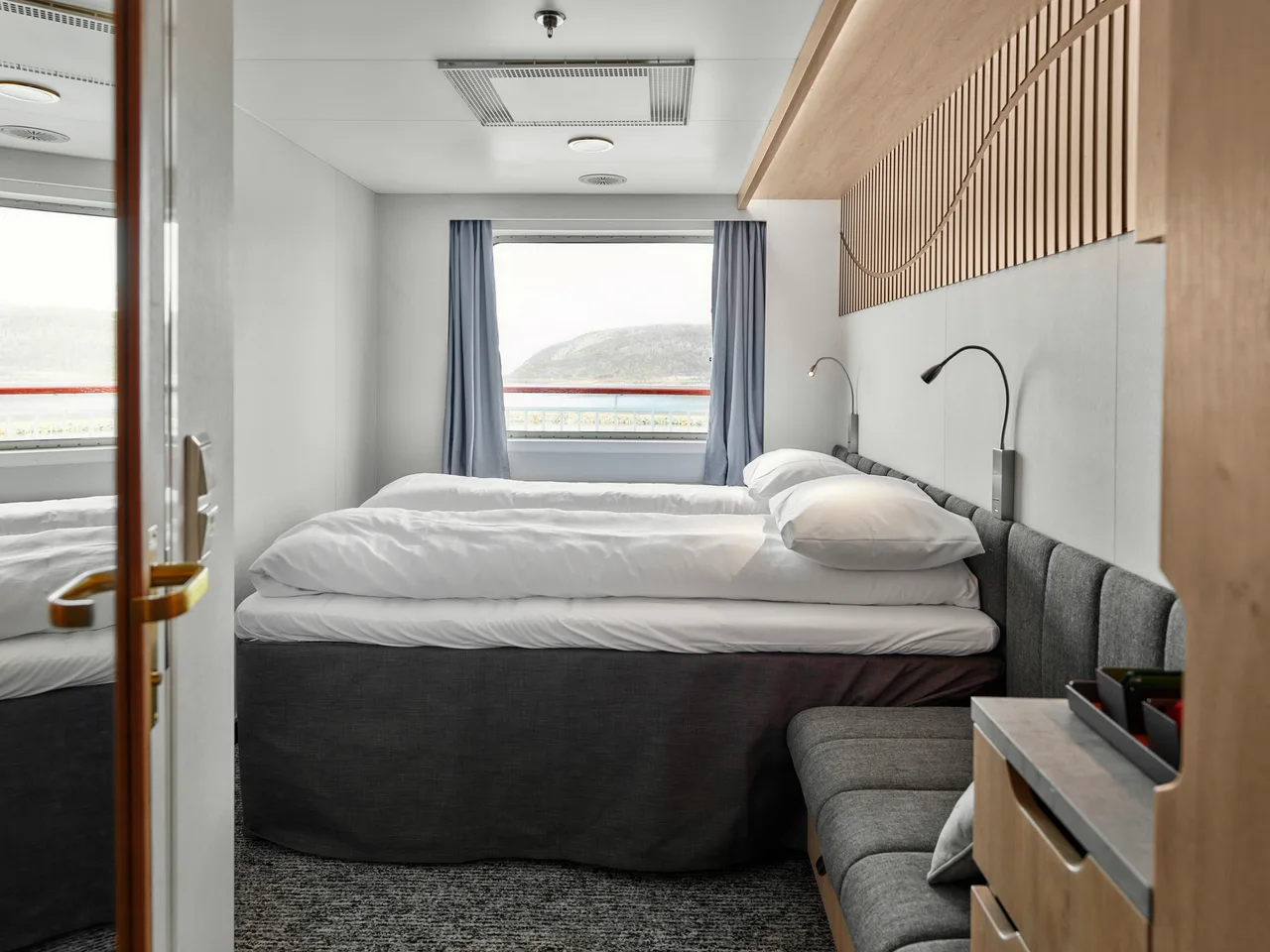 Double on promenade deck with window
