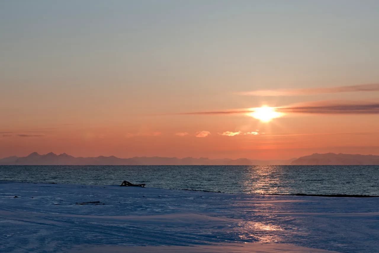 svalbard-midnight-sun-03287-hanne-feyling