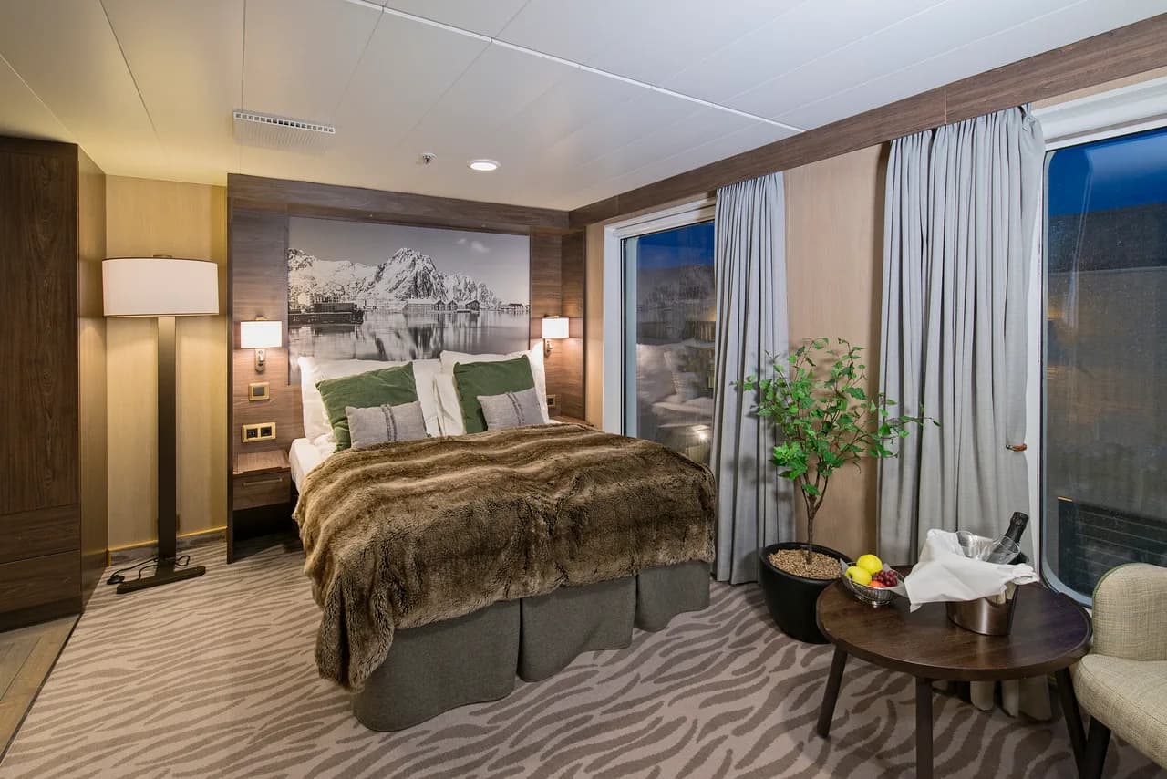 Mini suite on upper deck