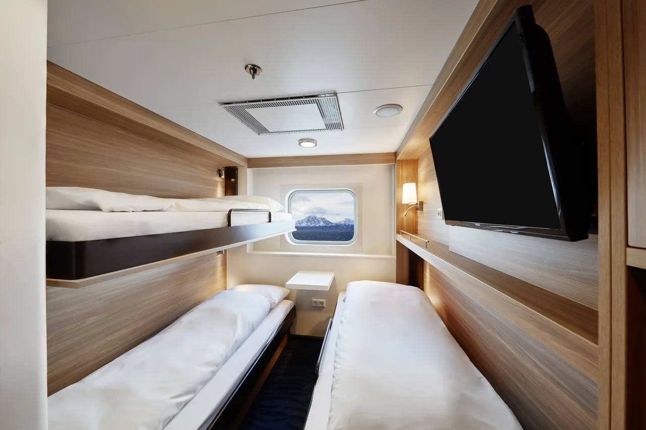 Triple on promenade or upper deck with window