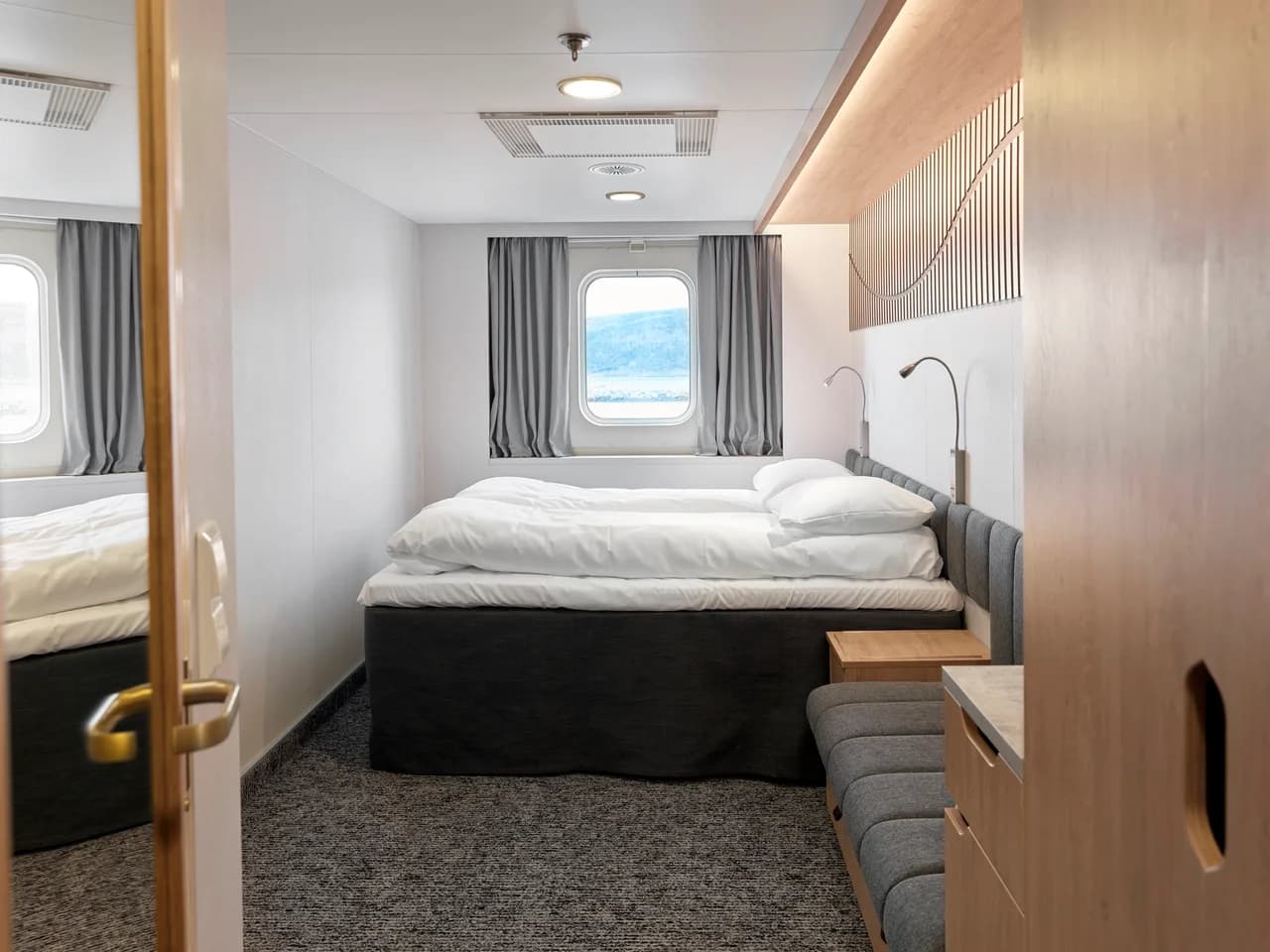 Twin on lower, middle or promenade deck with window