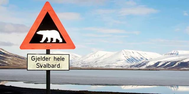 Circumnavigating Svalbard — The Ultimate Expedition with Extended Stay in Longyearbyen