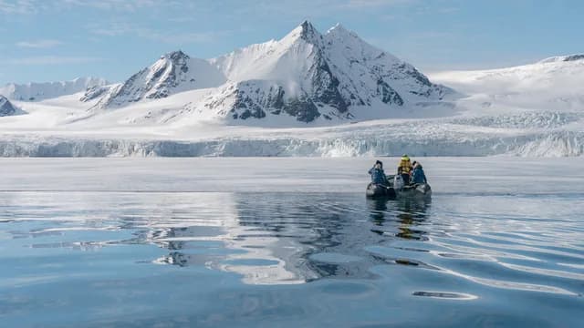 Svalbard in Spring – The Return of the Sun  