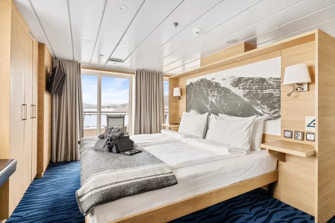 Expedition Suites