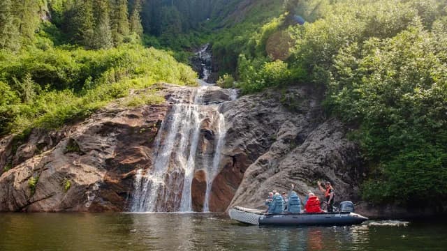 Alaska's Inside Passage – Wilderness & Culture (Northbound) 
