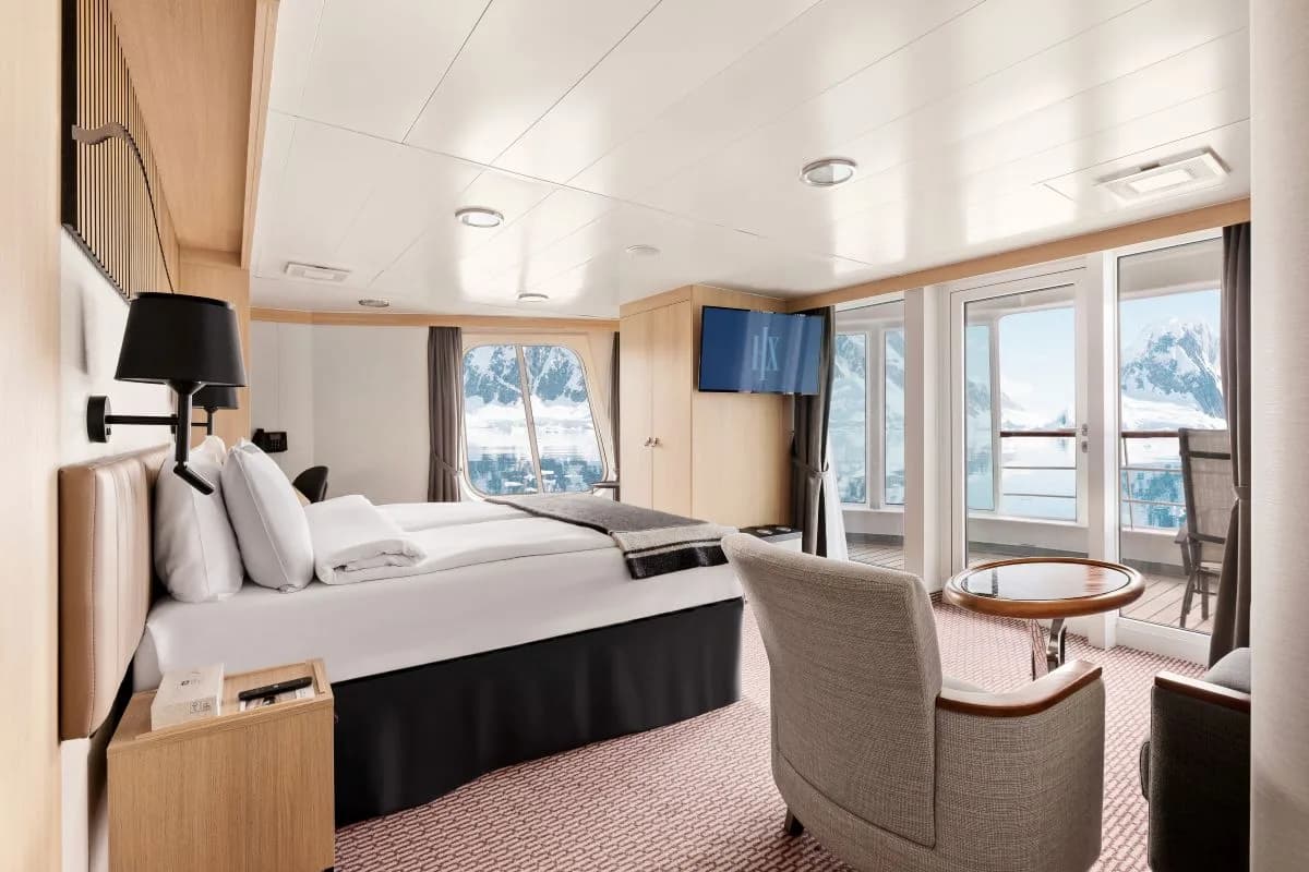 Expedition Suites