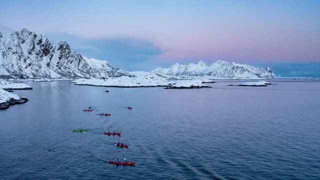 Ultimate Norway at Christmas - Arctic Expedition under the Northern Lights
