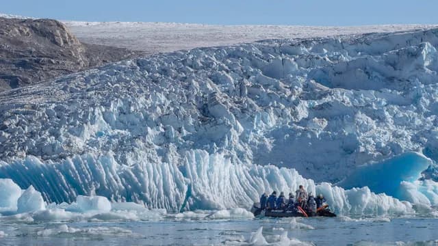 Exploring the Garden of Greenland (Eastbound)