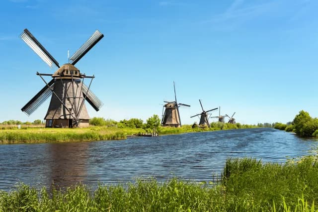 Holland and Belgium: Medieval History and Scenic Waterways