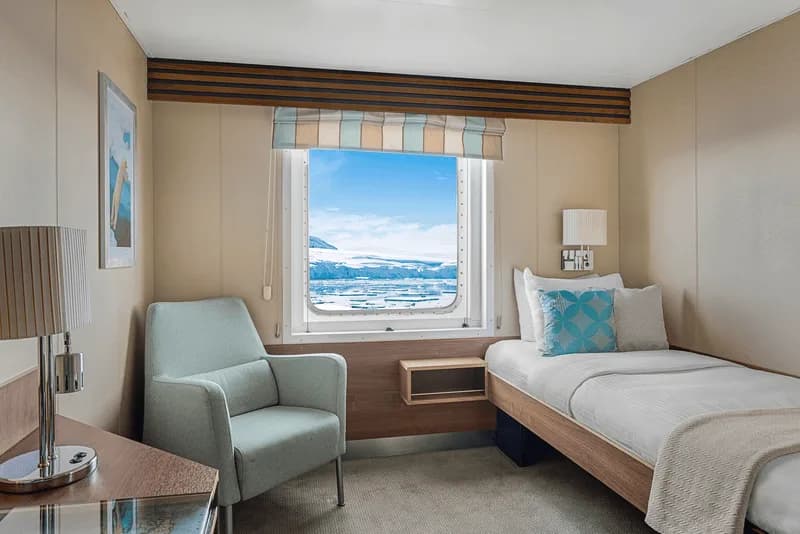 Solo Cabin
