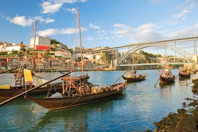 Portugal, France and the UK: Castles, Coastlines and Cuisine