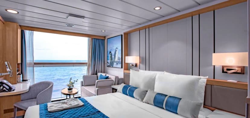 French Balcony Stateroom (Category E)